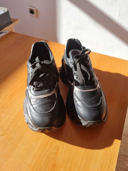 Обувки естествена кожа 38 номер