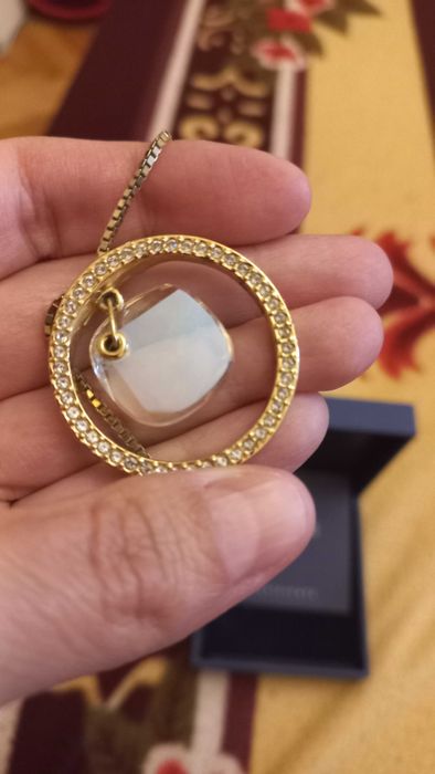 Медальон Swarovski оригинален