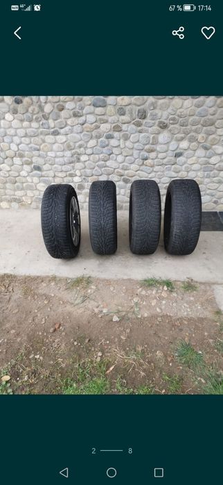 Anvelope iarna Nokian 205/60/r16 cu jante tabla originale + capace