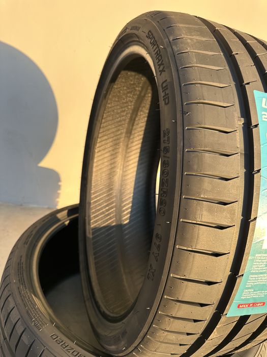 Нови летни гуми LANDSPIDER SPORTRAXX UHP 275/30R20 97Y XL Нов DOT