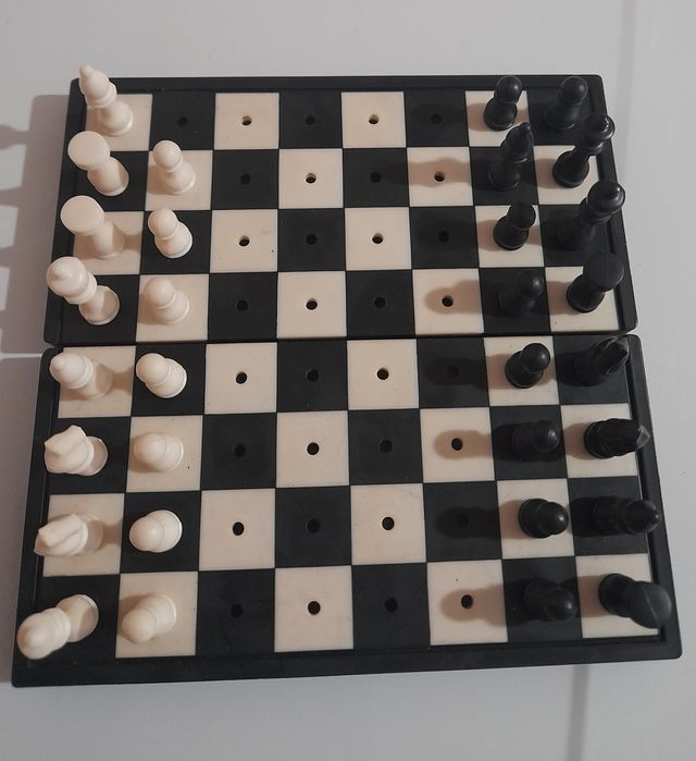 Продам дорожные шахматы СССР