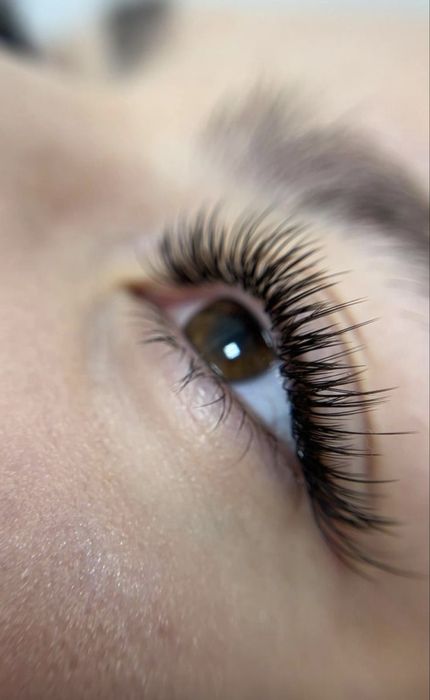 Наращивание ресниц