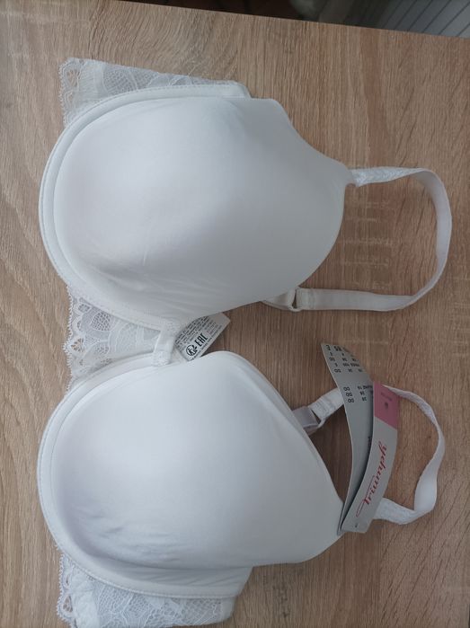 Triumph-85G/ 90Д нови сутиени