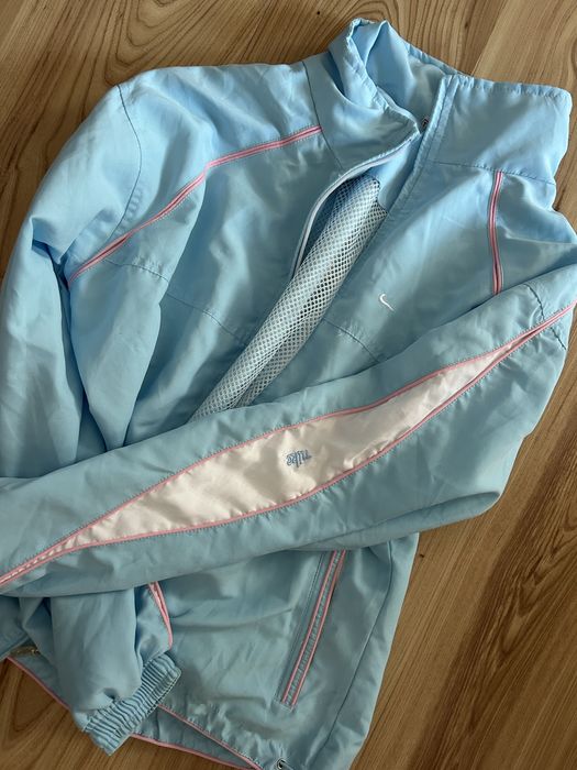 Ветровка на Найк