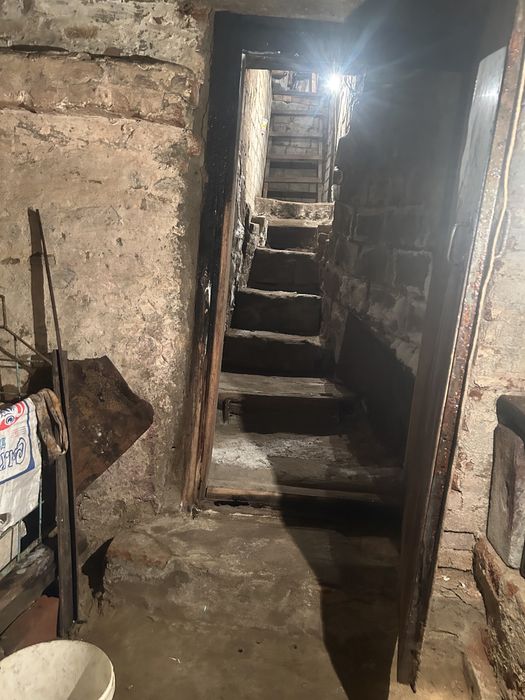 Продам приватизированный ГАРАЖ