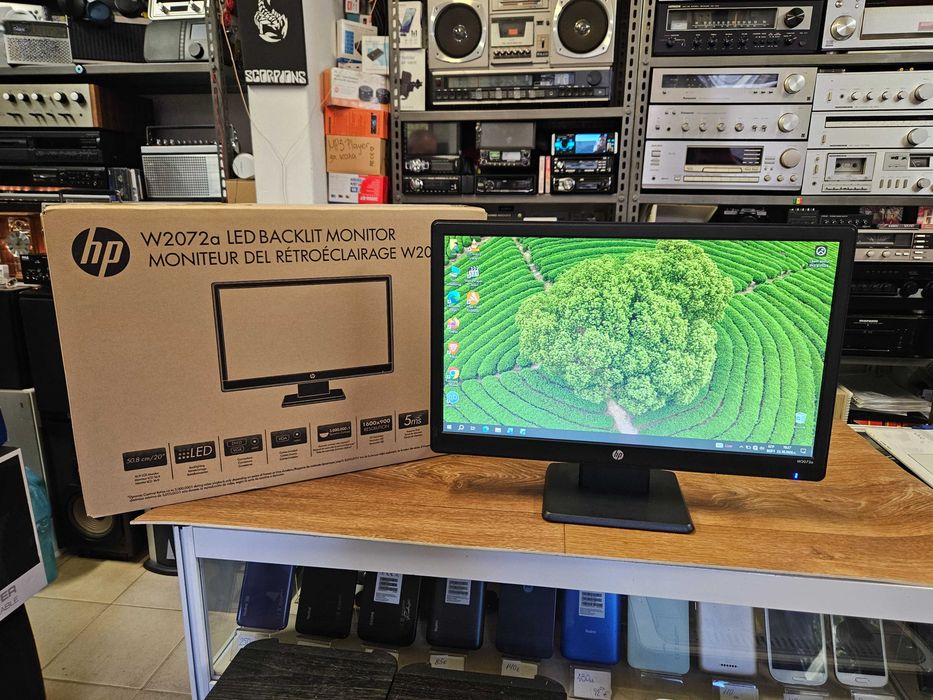 Монитор HP W2072a – Чисто нов, неразпечатван, в кутия с вградени тонколони