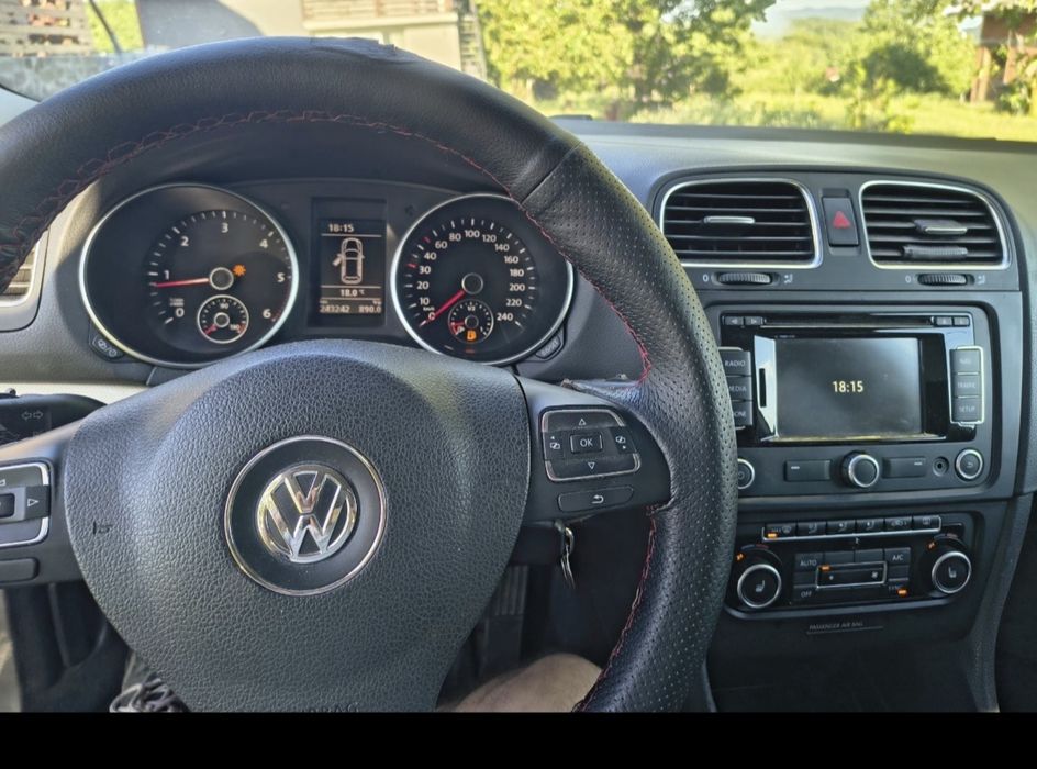 Vând Golf 6 1.6 TDI
