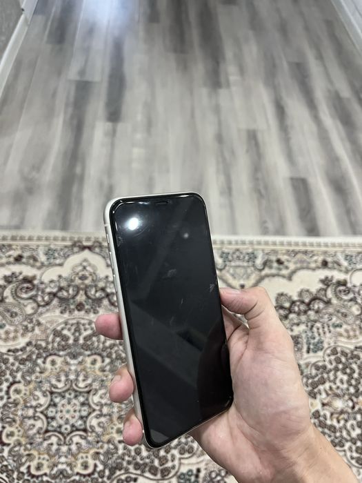 iphone 11 продам