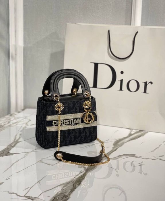 Чанти дамски луксозни