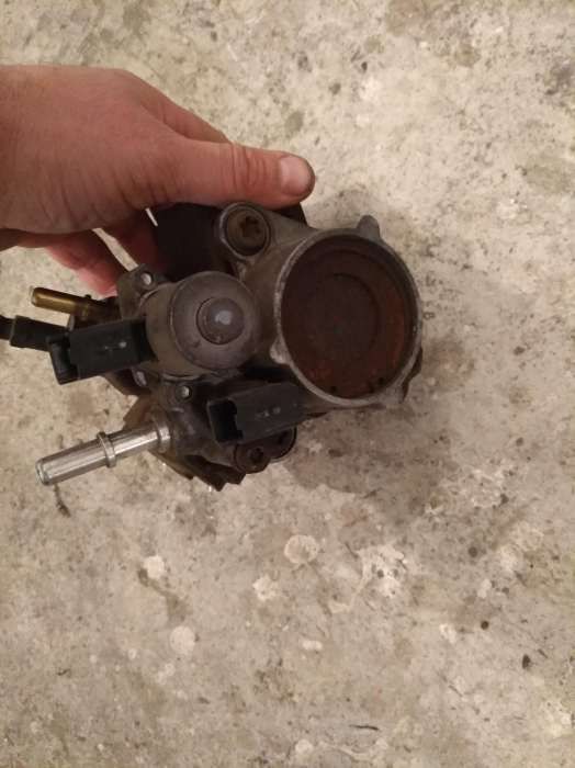 Pompa injectie ford tranzit