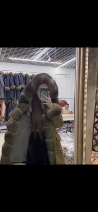 Парка почти новый