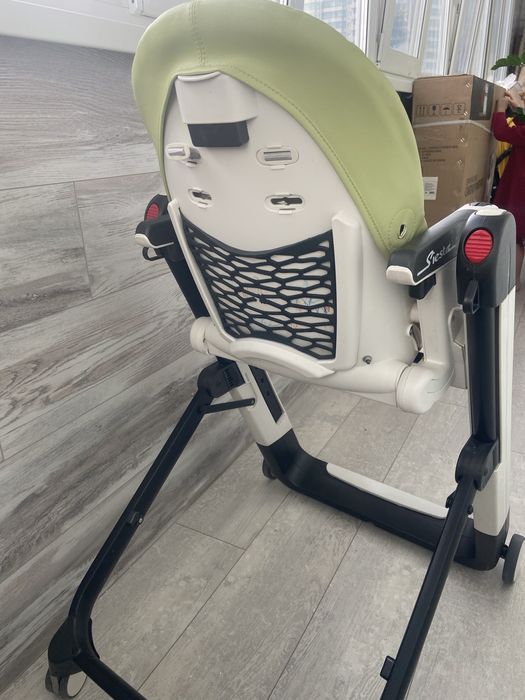 Стульчик детский Peg Perego Siesta
