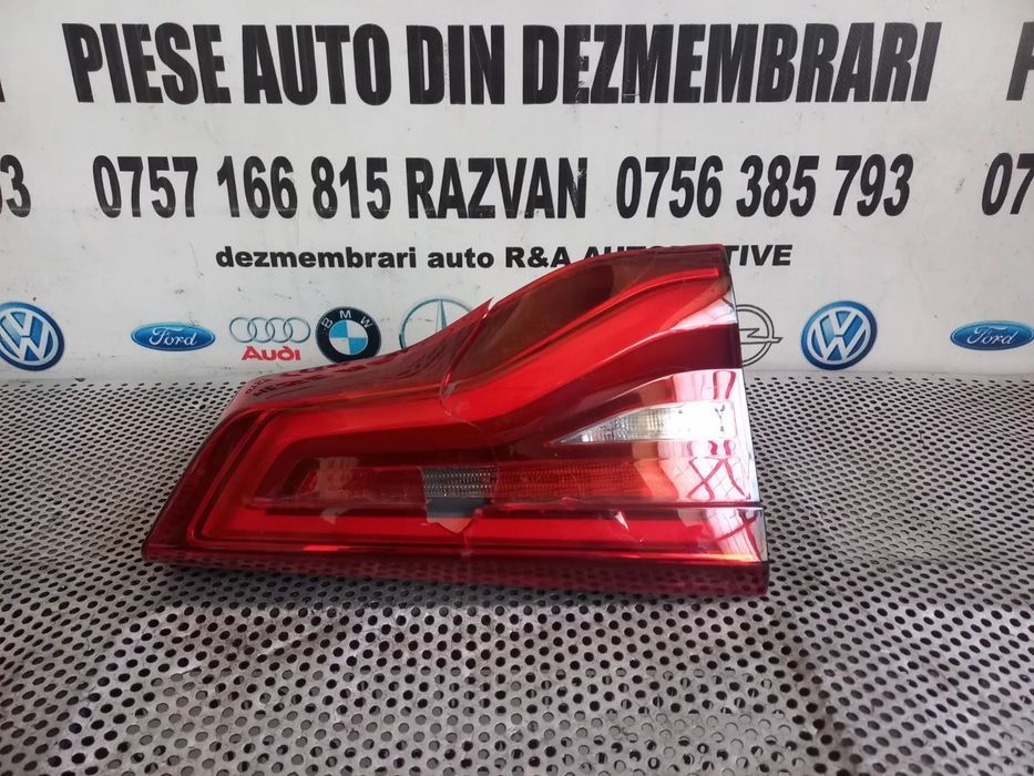 Stop Bmw X3 G01 Lampa Stop Tripla Stanga De Pe Haion Hayon Bmw X3 G01 Cod  STICLA CRAPATA - Dezmemb