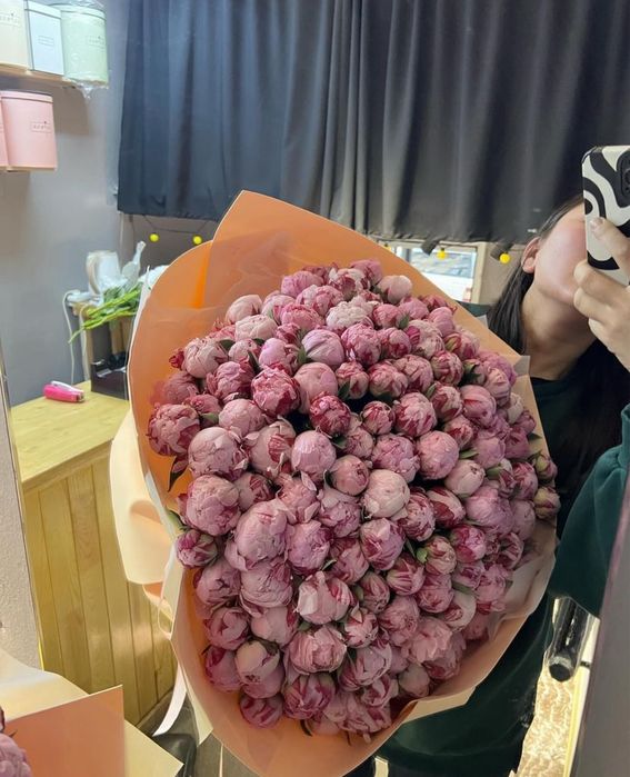 Акция розы пионы гортензии