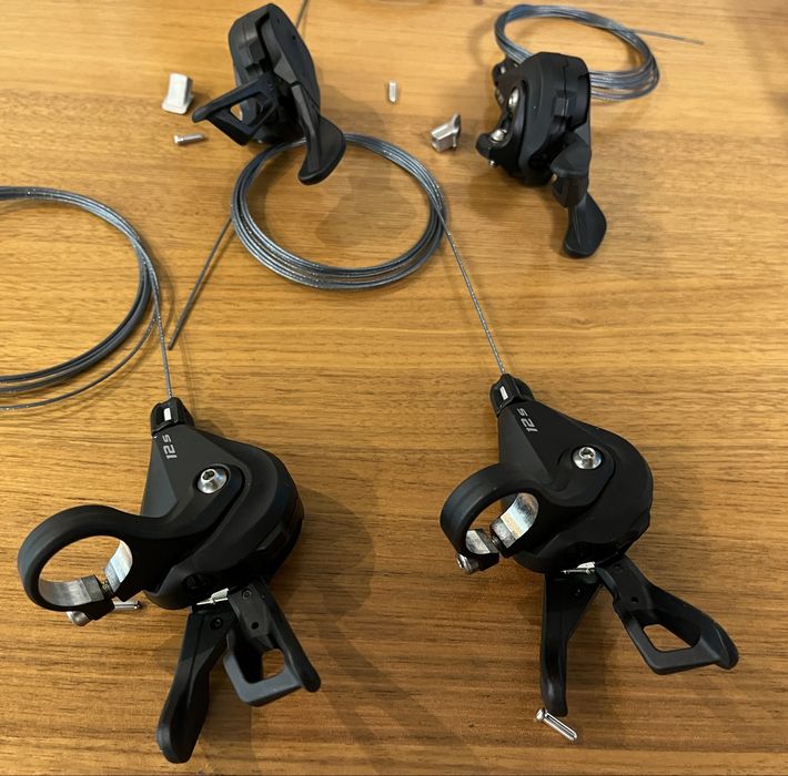 SHIMANO SL-M6100 DEORE 12S Дясна команда