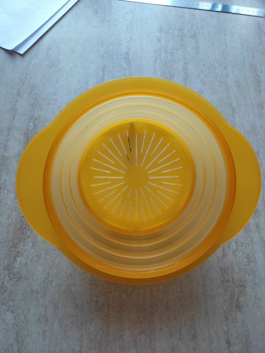 Продам посуду Tupperware