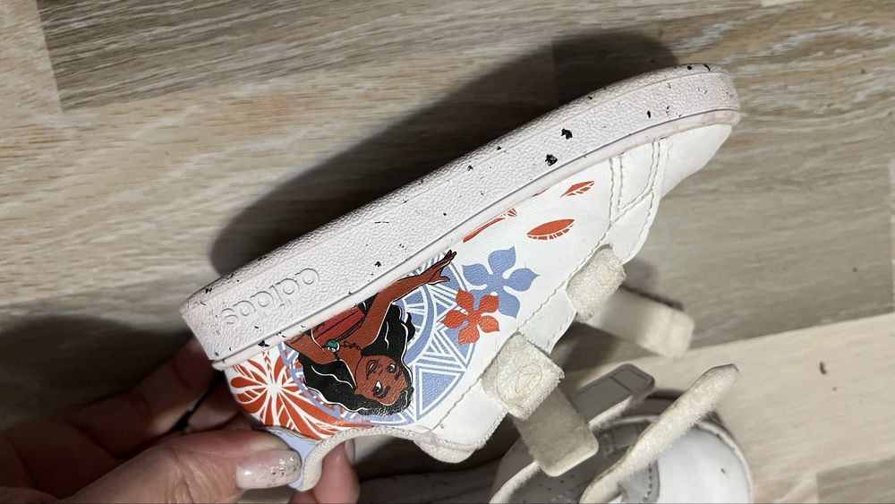 Детски обувки.