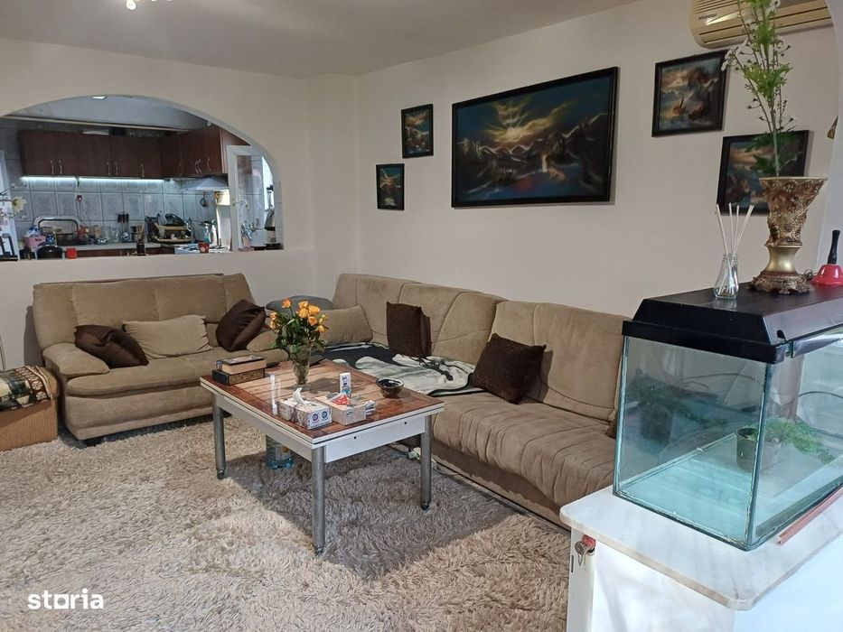 De vânzare – Apartament 3 camere decomandat | Comfort 1 — fotografia 3