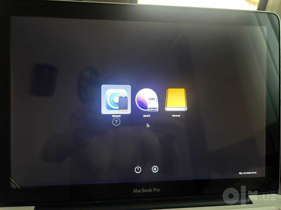 MacBook Pro (2011)