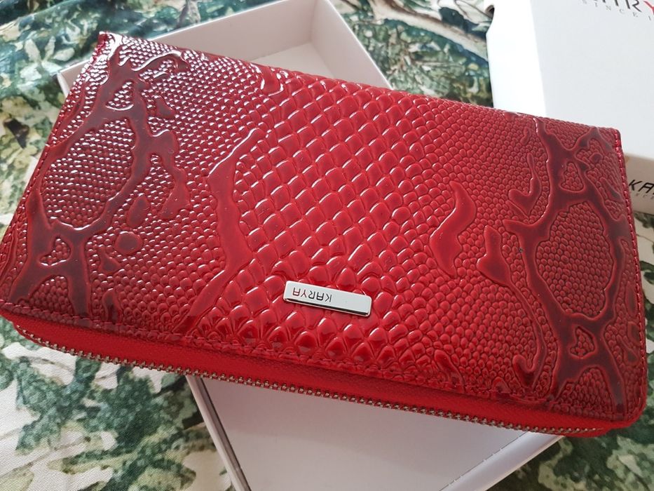 Продам женский кашелёк