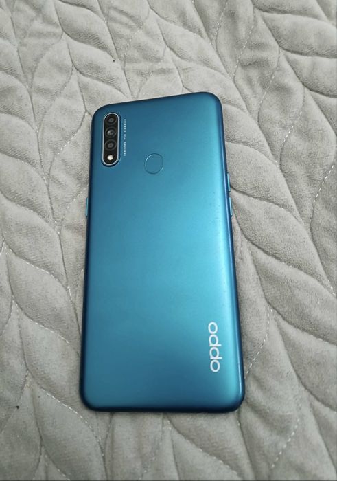 Продам телефон орро А31 в отличном состоянии