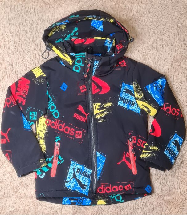 Продам демисезонные куртки на мальчика