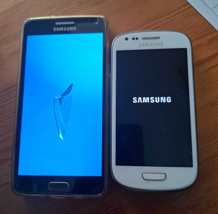 Продавам работещ телефон Samsung Галакси S3 mini, подходящ за ежедневна употреба.