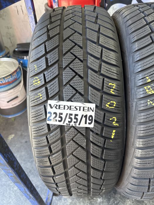 225/55/19 Vredestein M+S