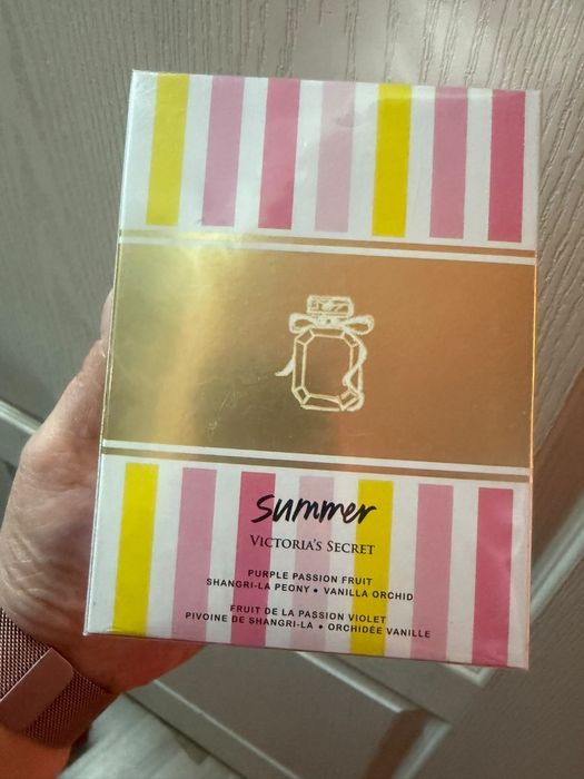 Vs bombshell summer