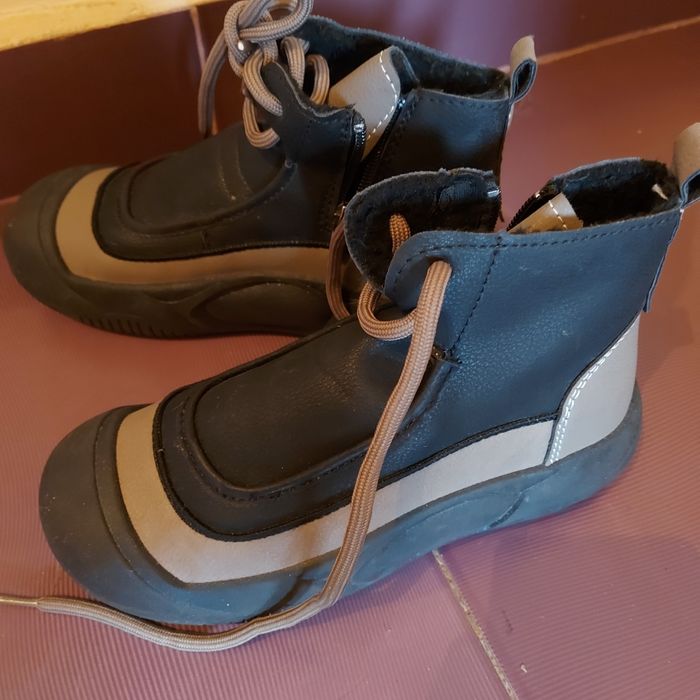 Vind ghete îmblănite marlimea 37 , noi.
