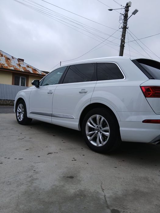 Audi Q7 2015 full