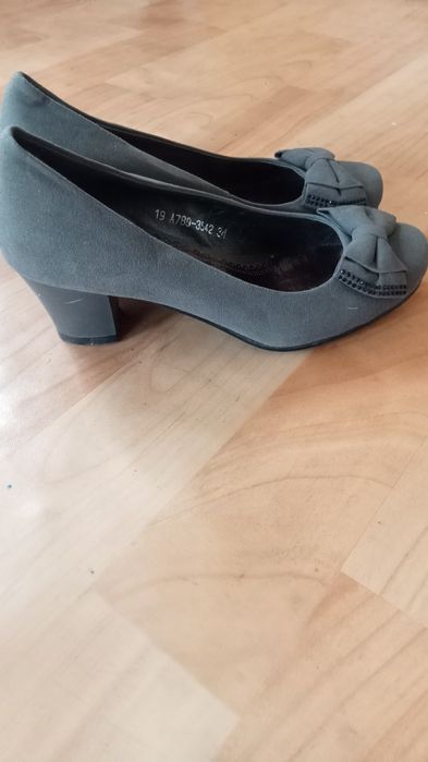 Продам итальянский туфли