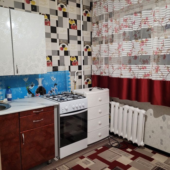 Однокомнатная ,30 кв.