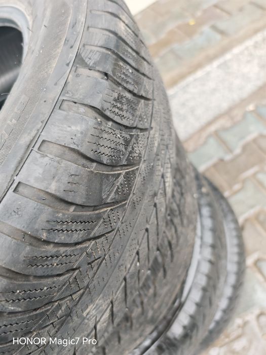 4 anvelope iarna Bridgestone Blizzak pt.  BMW