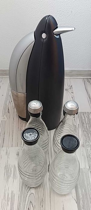 Pachet Aparat sifon Soda Stream Penguin+butelie+4 sticle