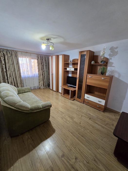 Apartament 2 camere de închiriat Brosteni