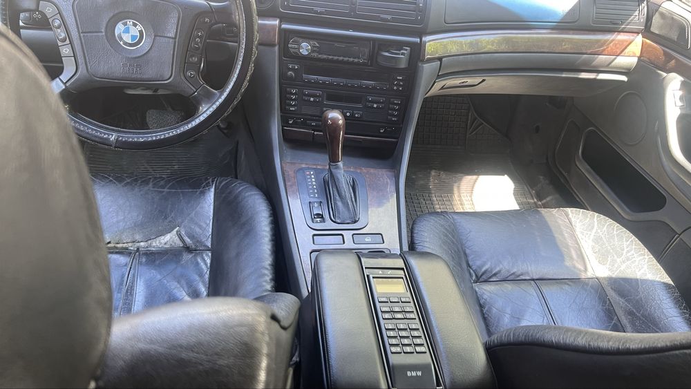 Большой разбор BMW E38 разбор машины е38