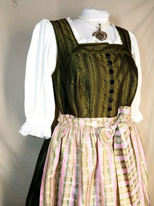 Dirndl Nr 46 rochie bavareză Oktoberfest rochie tiroleza sarafan