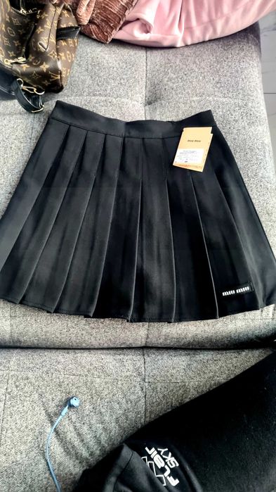 Плисирана пола miu miu размер С