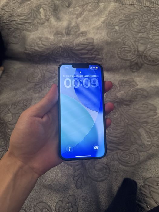 Айфон 13 без минусов торг есть