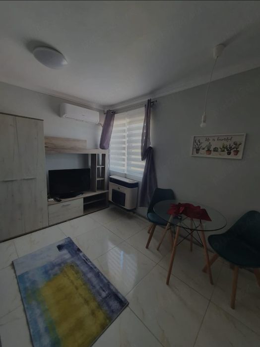 Proprietar închiriez garsoniera etajul 3 din 4 zona Spiru Haret!