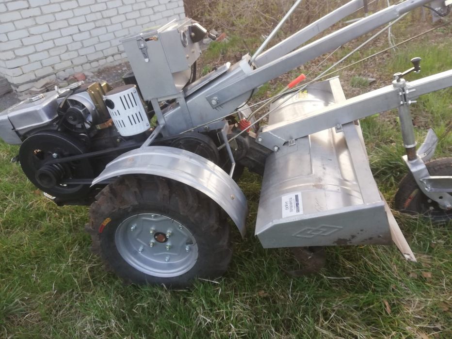 Продам дизельный мотоблок