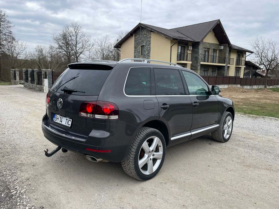 Volkswagen Touareg Full Edition