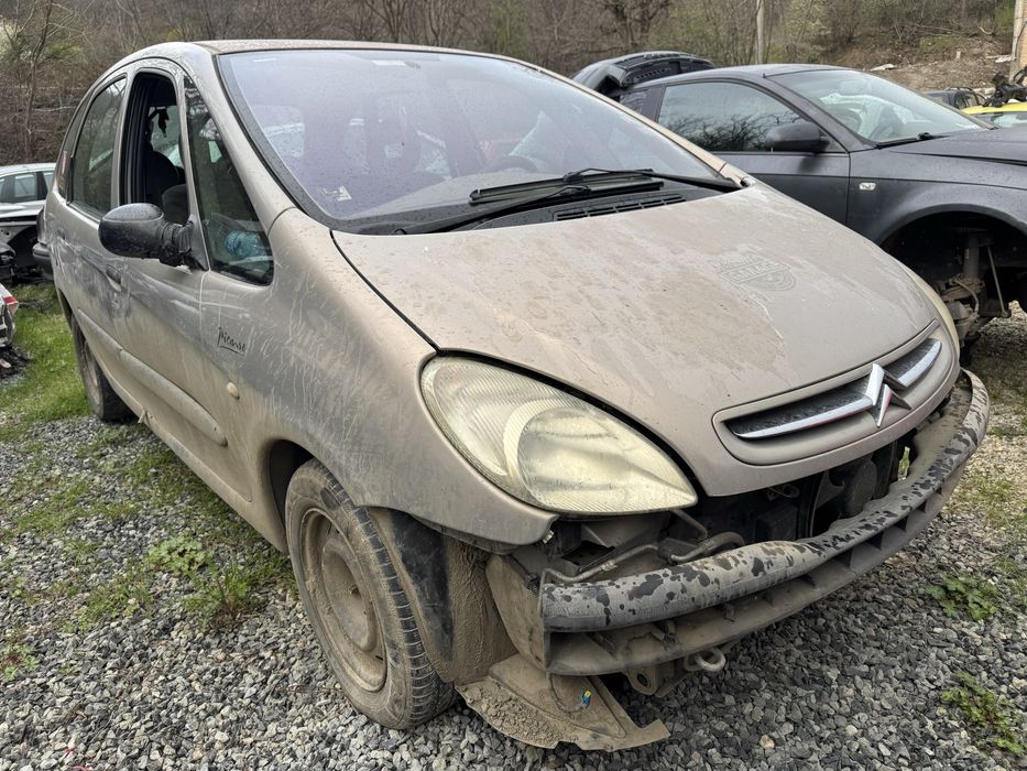 Citroen Xsara Picasso 2.0hdi 90hp 2002г На Части