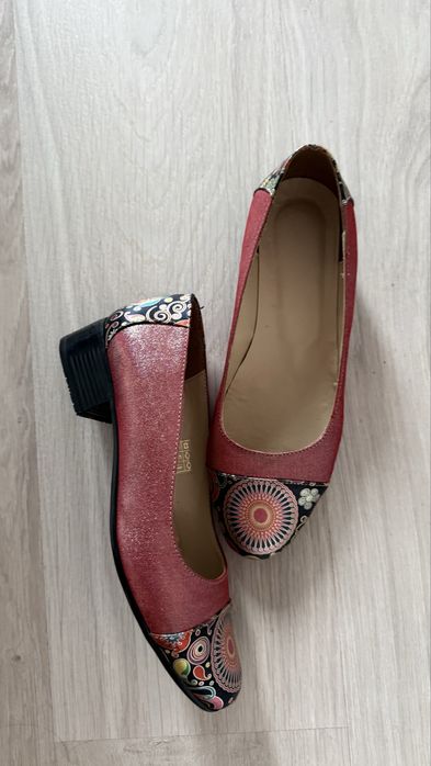 Pantofi de dama, roz cu model, marimea 37