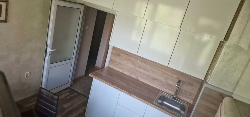 Продава се Тристаен апартамент в Пловдив, Център - 70 кв.м за 2029 €/кв.м - Снимка #3