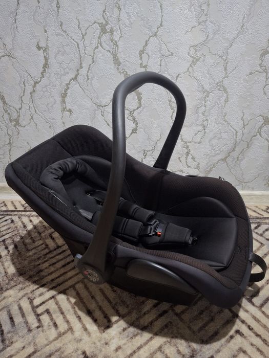 Продам авто кресло