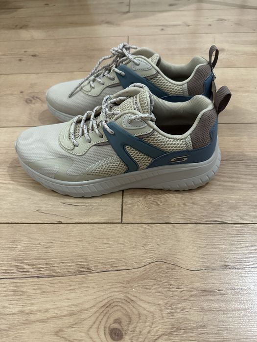 Кроссовки Sketchers 40размер