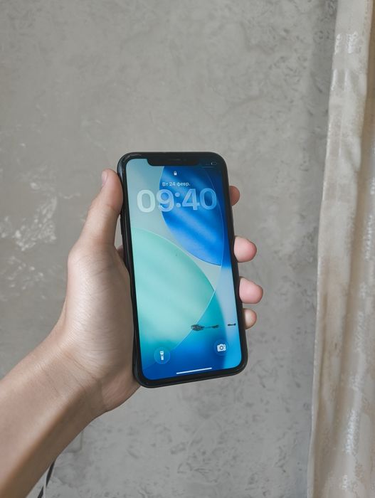 Продам iPhone 11