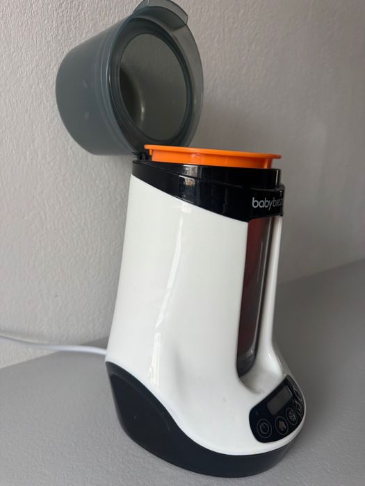 Incalzitor Biberon Baby Brezza cu Bluetooth